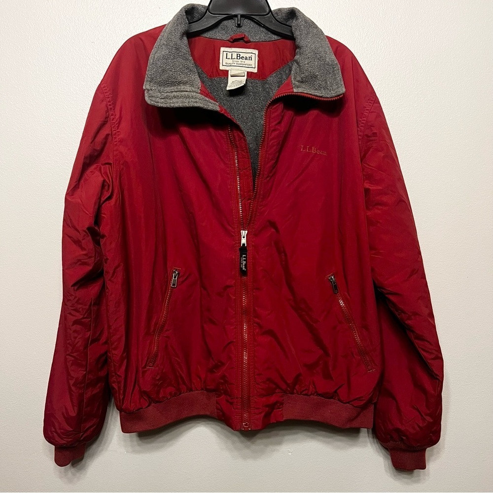 L.L. Bean Mens Warm Up Winter Red Jacket with Gray Collar Size Medium